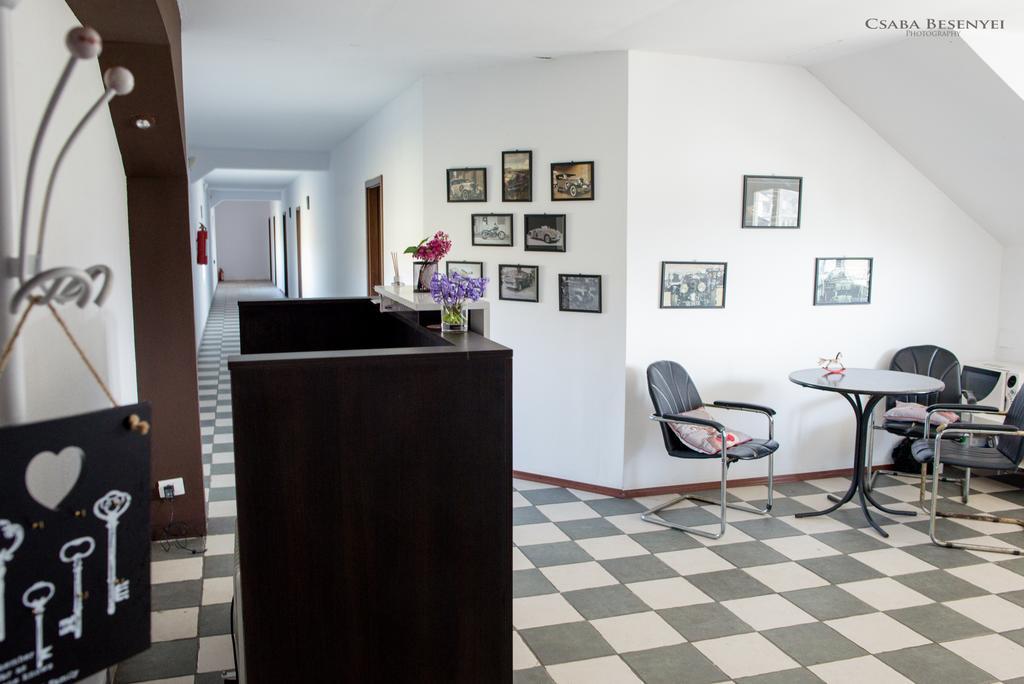 Speedhouse Apartment Alba Iulia Exterior photo